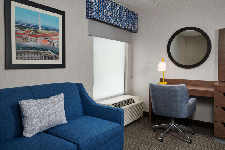 Public Area 2, Hampton Inn Fairfax City, Fairfax City