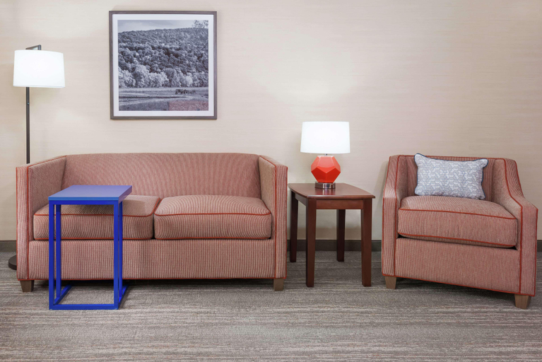 Public Area 2, Hampton Inn Springfield South Enfield, Hartford