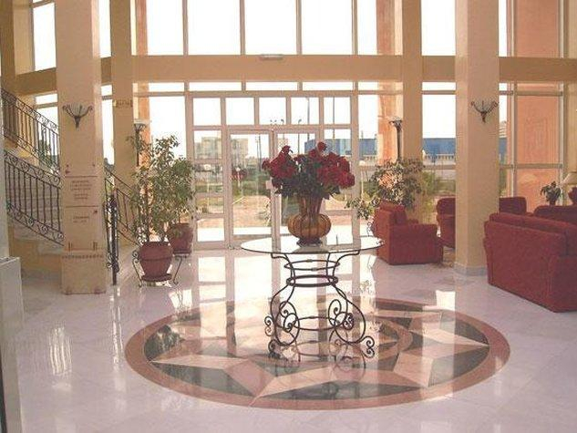 Public Area 3, Hotel du Parc, Bab Bhar