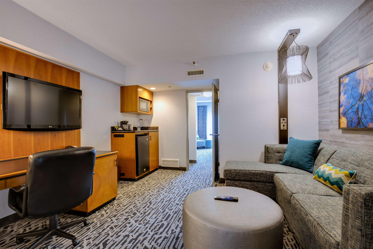 Bathroom 4, DoubleTree Suites by Hilton & Conf Ctr Chicago, Dupage