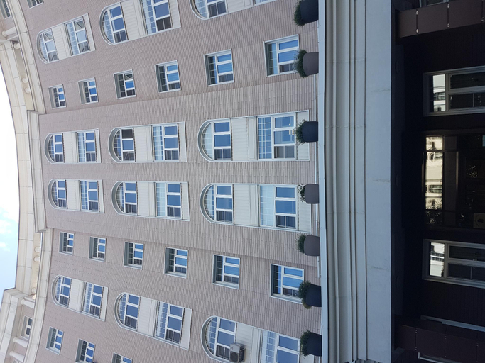 Others 4, Unique Hotel, Northern