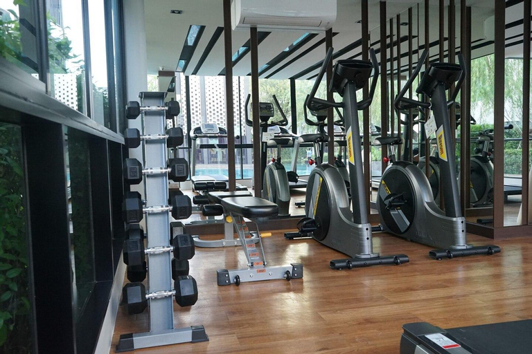 Others 3, Niche mono sukhumvit 50, Khlong Toey