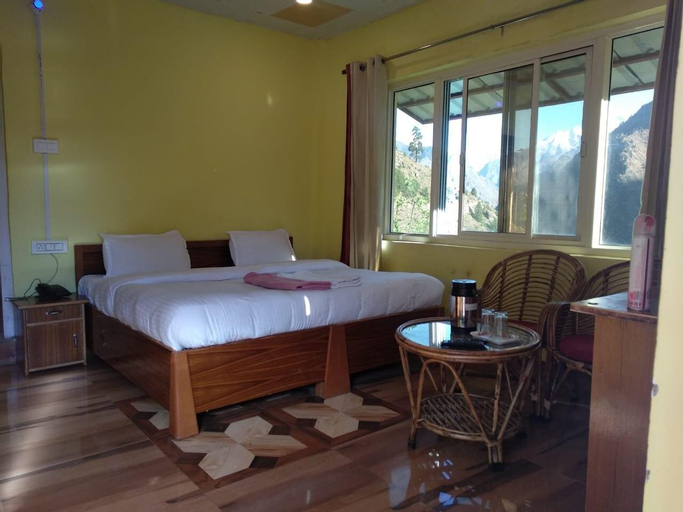 Humble stays in Joshimath - Snowy Area! Room 1, Chamoli