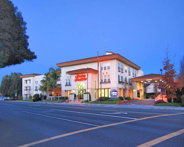 Exterior & Views 2, Hampton Inn & Suites Mountain View, Santa Clara