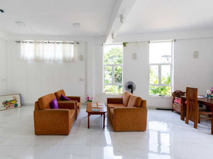 Public Area 2, White Fortress, Maharagama
