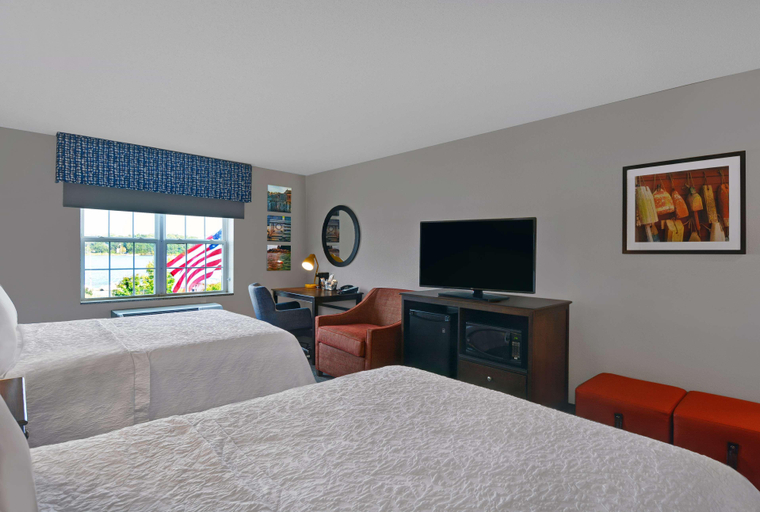 Public Area 2, Hampton Inn Bath (Brunswick Area), Sagadahoc
