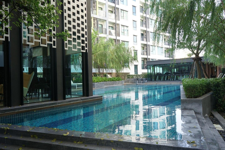 Sport & Beauty 2, Niche mono sukhumvit 50, Khlong Toey