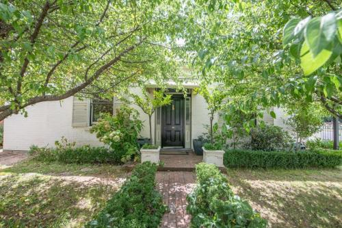 Parkview Cottage Heritage Heart of Orange, Orange