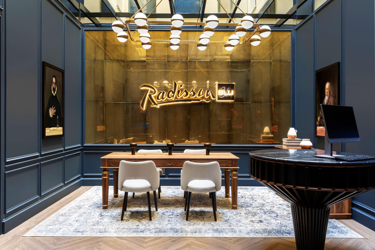 Public Area 4, Radisson Blu Hotel, Madrid Prado, Madrid