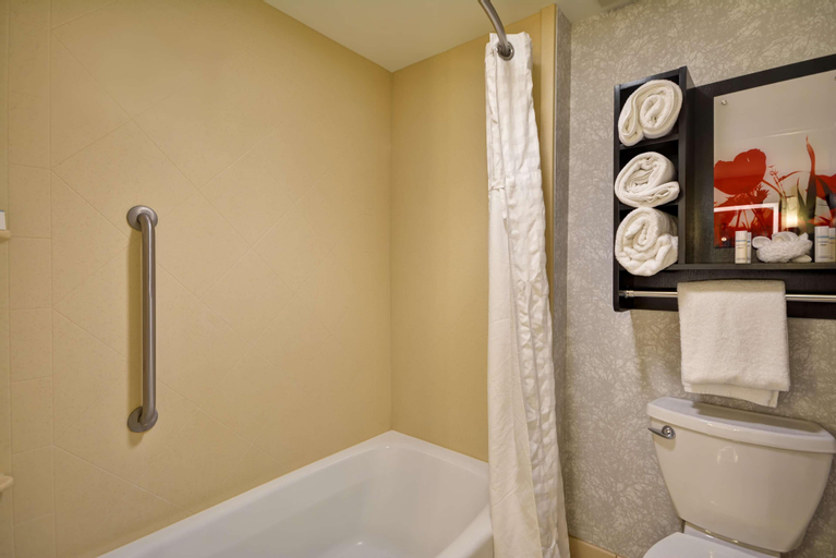 Bathroom 8