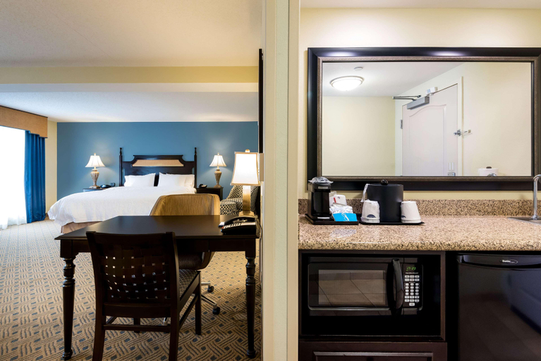 Bedroom 3, Hampton Inn Murrells Inlet/Myrtle Beach Area, Georgetown