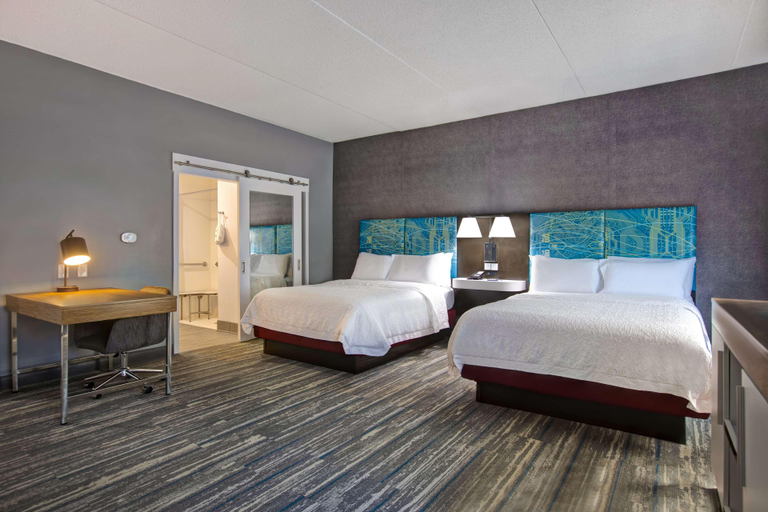Bedroom 3, Hampton Inn Olive Branch, Desoto