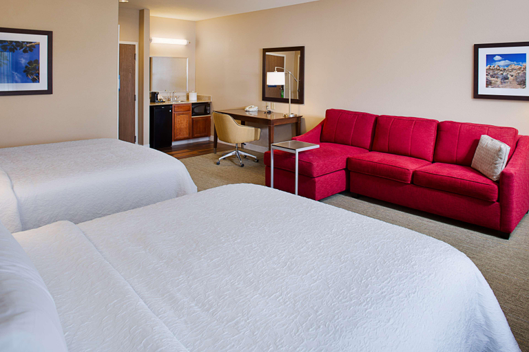 Public Area 2, Hampton Inn & Suites Palmdale, Los Angeles