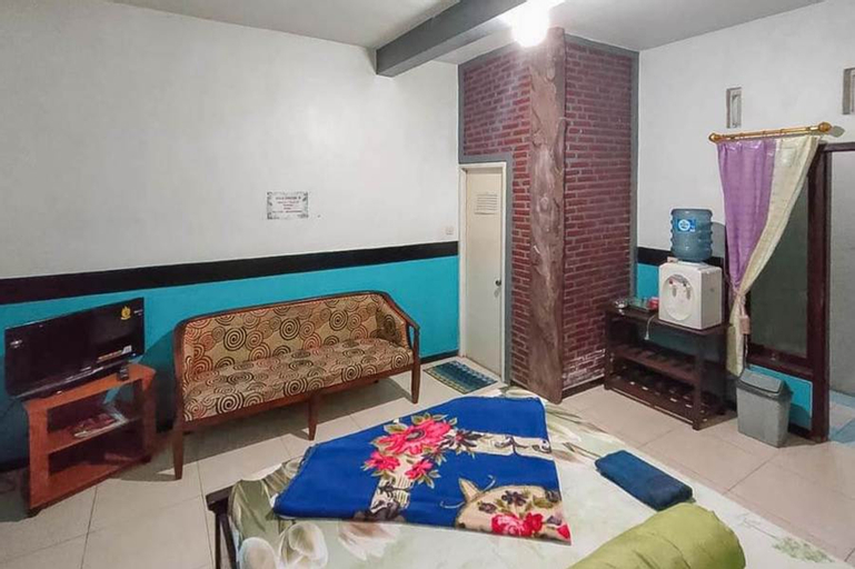 Bedroom 3, Villa Ghazani 4 at Desa Wisata Songgokerto, Malang