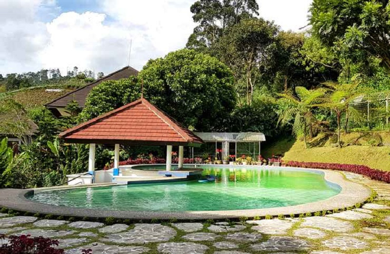 Sport & Beauty, Villa Wood by Villa Istana Bunga, Bandung