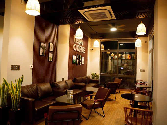 Others 4, Tron Home, Sơn Tịnh