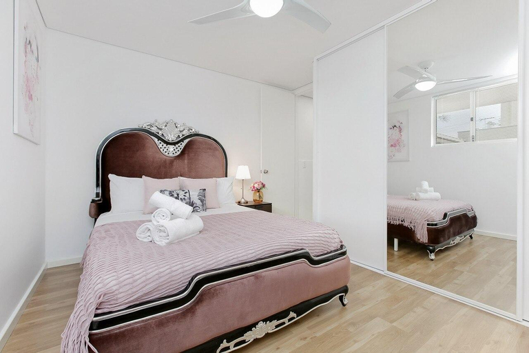 Mordern Apartment Near Perth City and Airport 03, Belmont