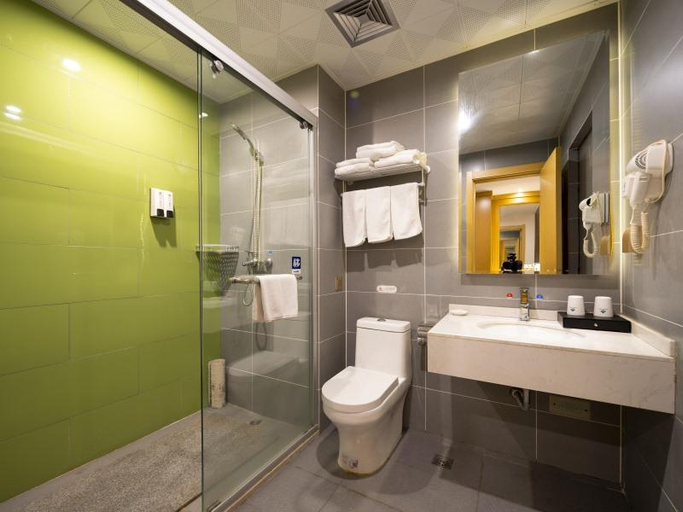 Bathroom 4, Greentree Inn Wuxi Yixing Xushe Town Government Ex, Wuxi