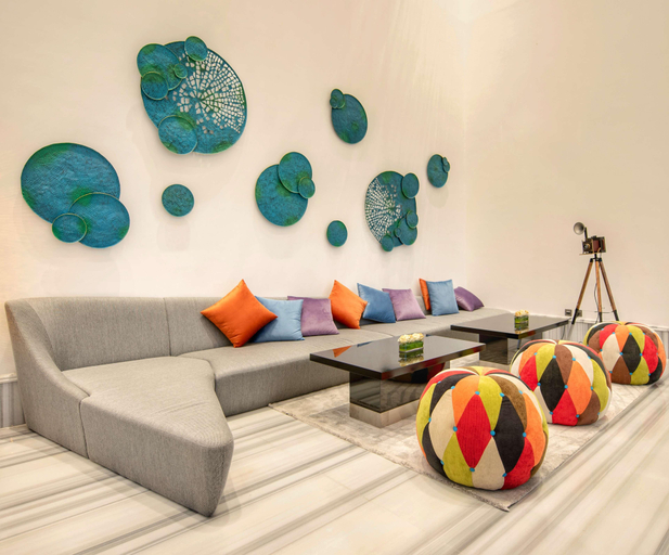 Public Area 5, Canal Central Hotel, Dubai