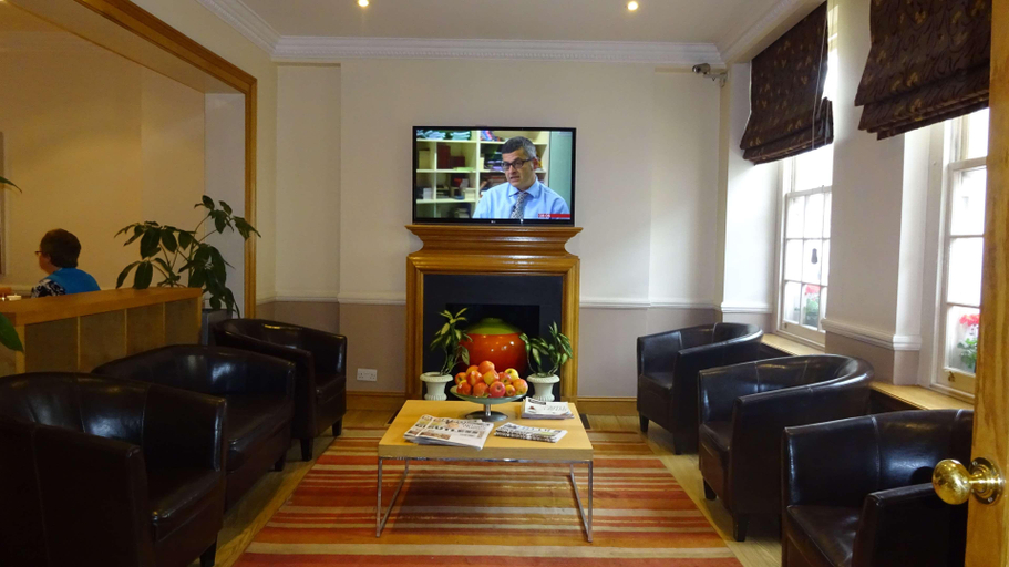 Public Area 3, Americana Hotel, London