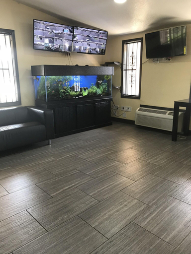 Public Area 3, Memphis Inn, Shelby