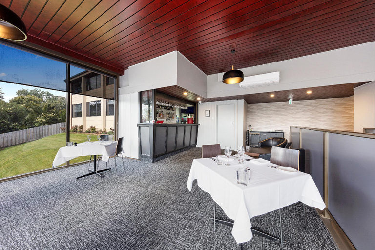 Public Area 5, Commodore Regent Launceston, Launceston - Pt B