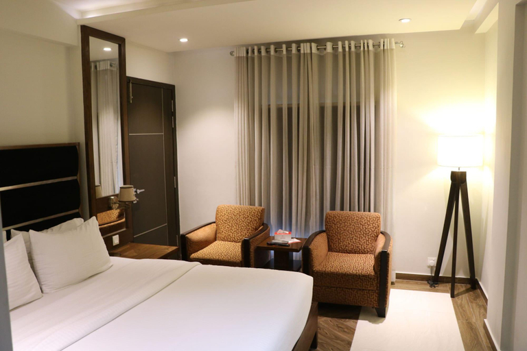 Bedroom 3, Lahore Continental Hotel, Lahore