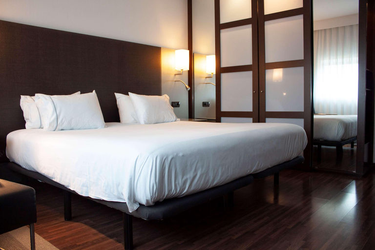 Bedroom 2, Exe Zizur Pamplona, Navarra