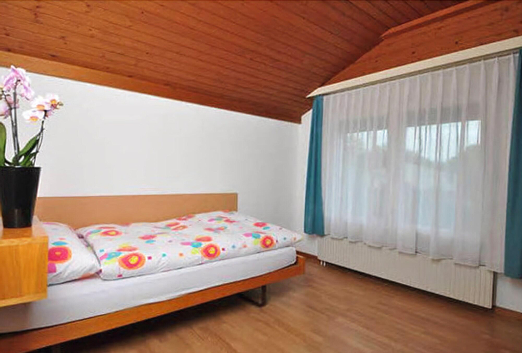 Bedroom 2, Hotel Restaurant Jura, Nidau