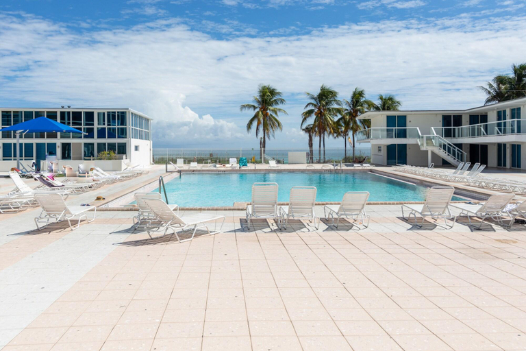 Sport & Beauty 5, Girasole Apartments, Miami-Dade