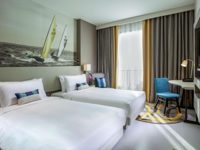 Bedroom 3, Mercure Pattaya Ocean Resort, Pattaya