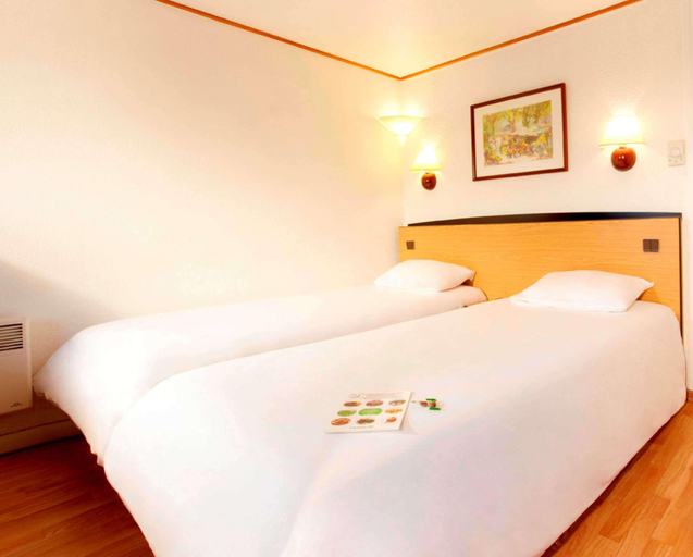 Bedroom 3, KYRIAD DIRECT LE BOURGET - Gonesse, Val-d'Oise