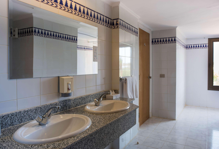 Bathroom 5, Flamenco Beach Resort, Al-Qusayr