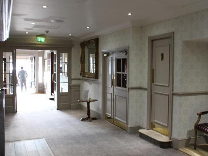 Public Area 3, The Dukes Head Hotel, Cambridgeshire