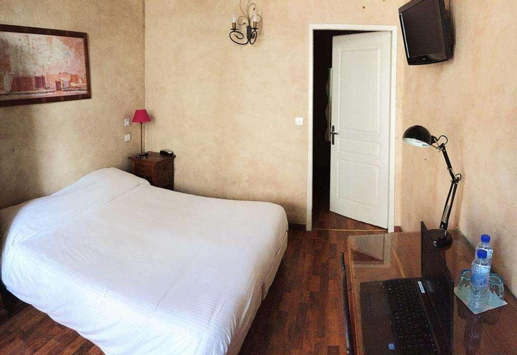 Bedroom 16