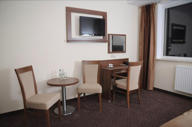 Bedroom 3, Hotel Austeria Conference & Spa, Toruń