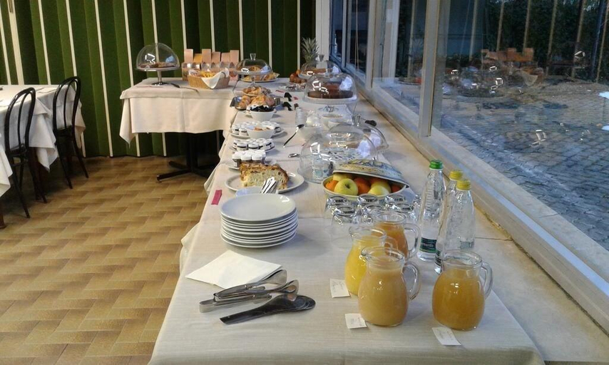 Food & Drinks 5, Topazio, Cuneo