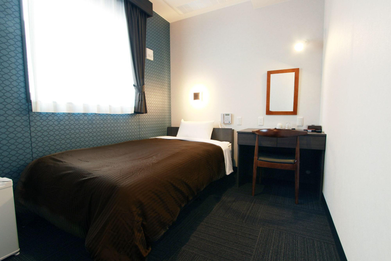 Bedroom 2, Hotel Trend NishiShinsaibashi, Osaka