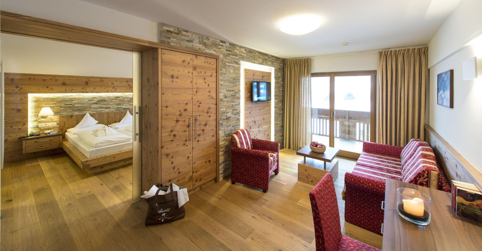 Bedroom 3, Hotel Wiesnerhof, Bolzano