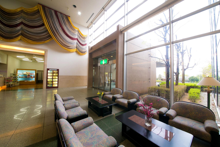 Public Area 2, Tresta Shirayama, Miki