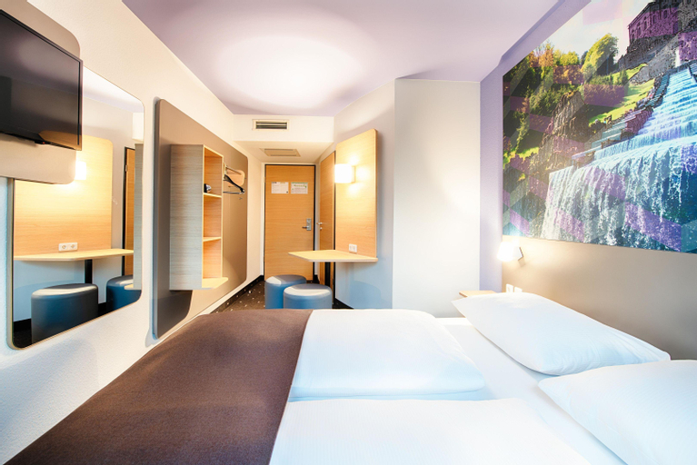 Bedroom 2, B&B Hotel Kassel-Süd, Kassel