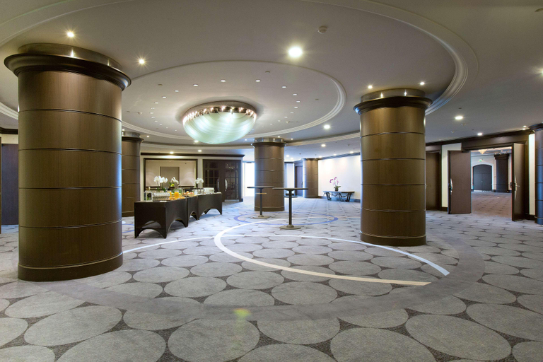 Public Area 4, Hilton Paris Charles de Gaulle Airport, Seine-Saint-Denis