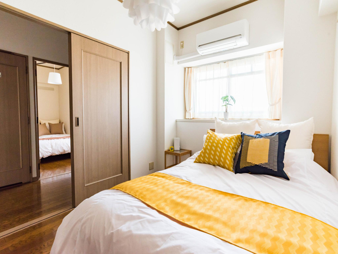 Bedroom 4, Universal Bay Condominium, Osaka