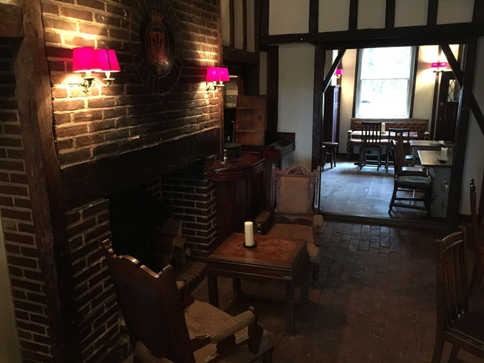 Public Area 3, The Leicester Arms Country Inn, Kent