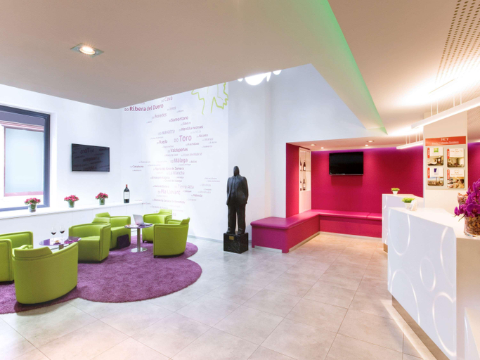 Public Area 2, ibis Styles Madrid Prado, Madrid