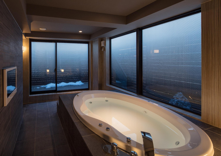 Bathroom 5, LINNAS Kanazawa, Kanazawa