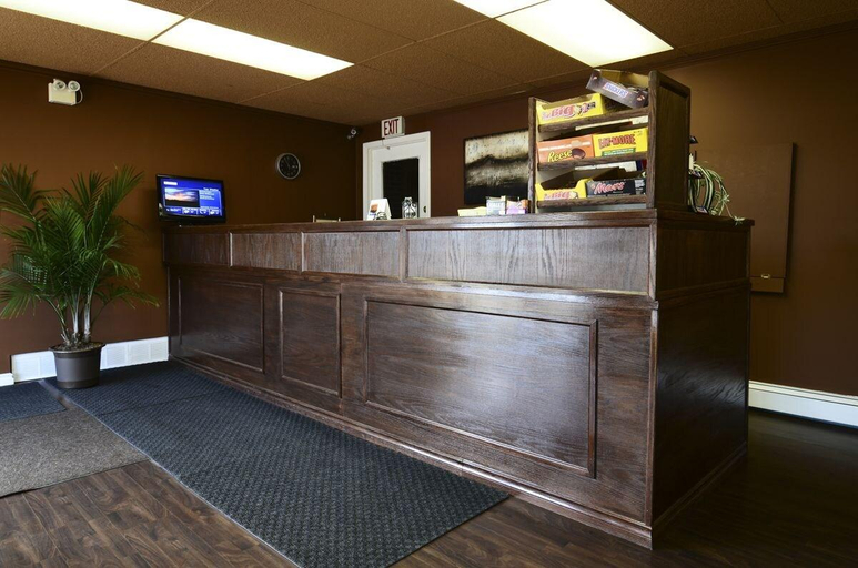 Public Area 2, Stardust Motel, Division No. 4