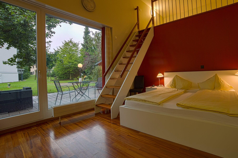 Bedroom 3, Hotel Sursee, Sursee