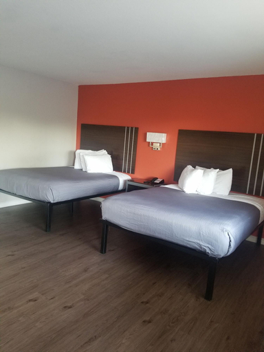 Bedroom 2, Econo Lodge, Bexar