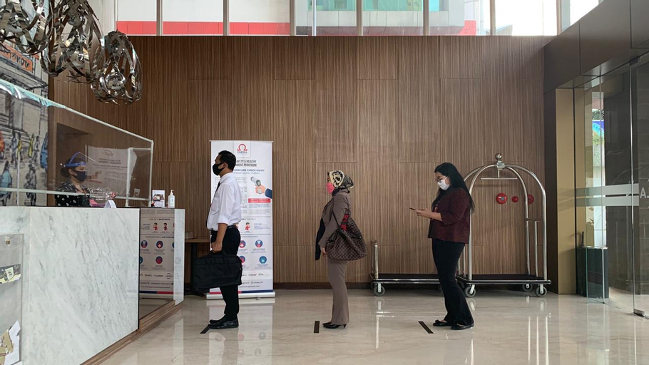 Public Area 9